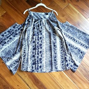 Rancho Estancia Open Shoulder blouse Size Small